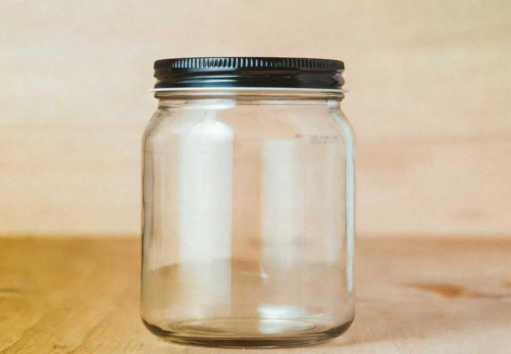 当前图片:glass jar